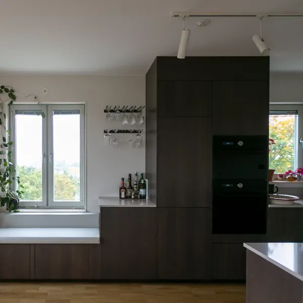 Tidlöst träkök i ekfanér